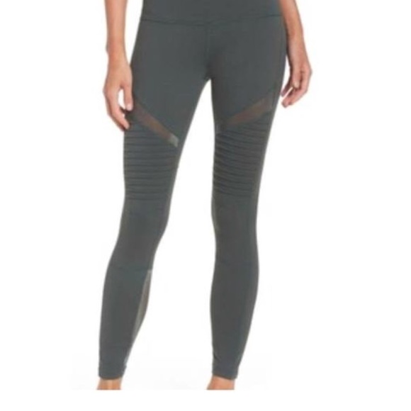 olive green yoga pants